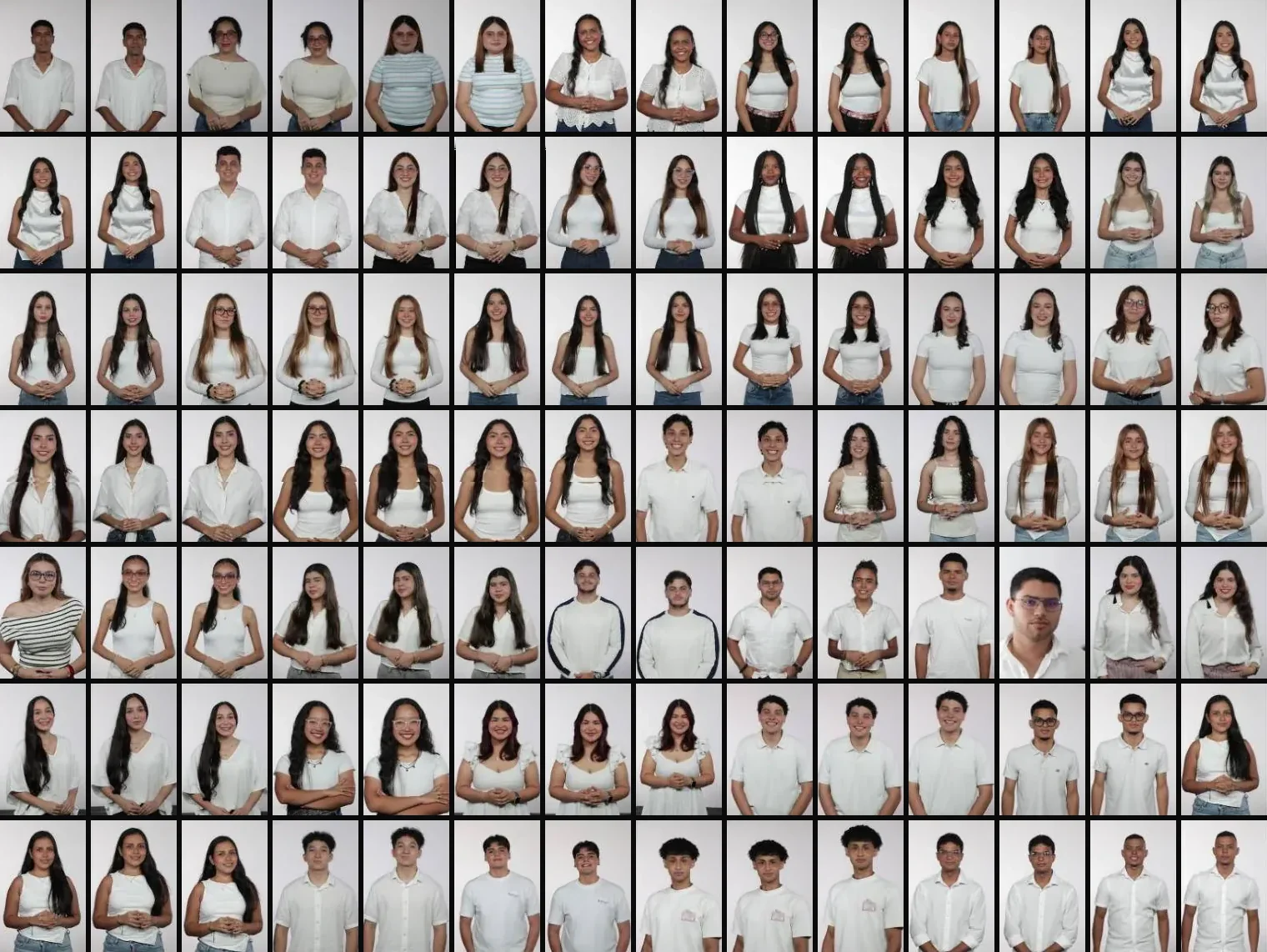 Hoja de contactos con los 98 retratos del anuario